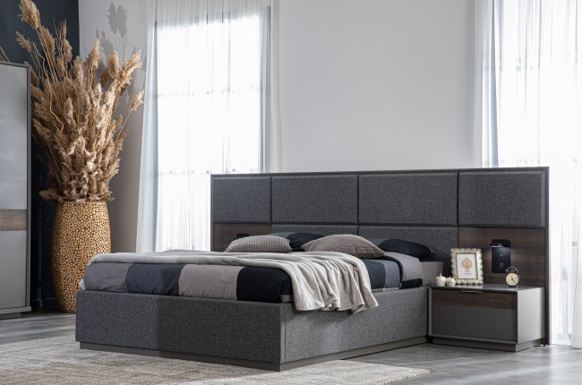 Falcon Komodin Falcon Komodin